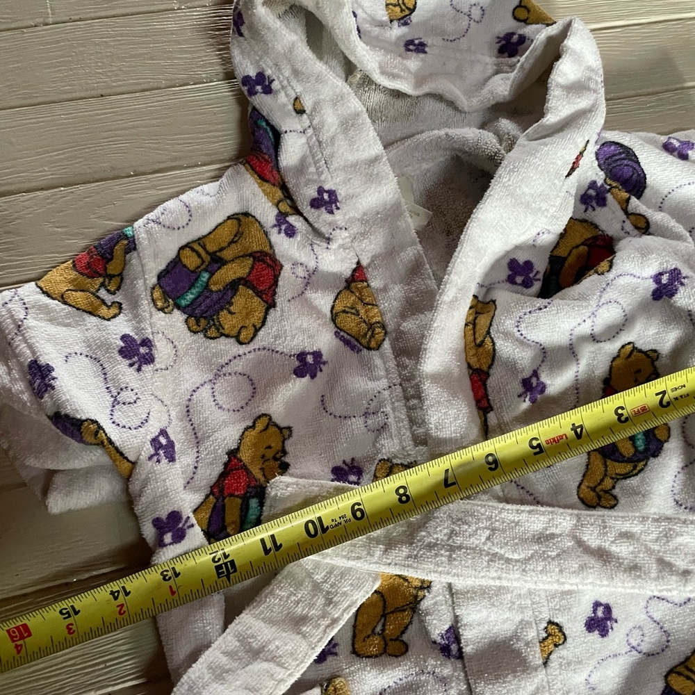 Vintage Disney Winnie the Pooh Toddler Robe and Coverup - Picture 7 of 8